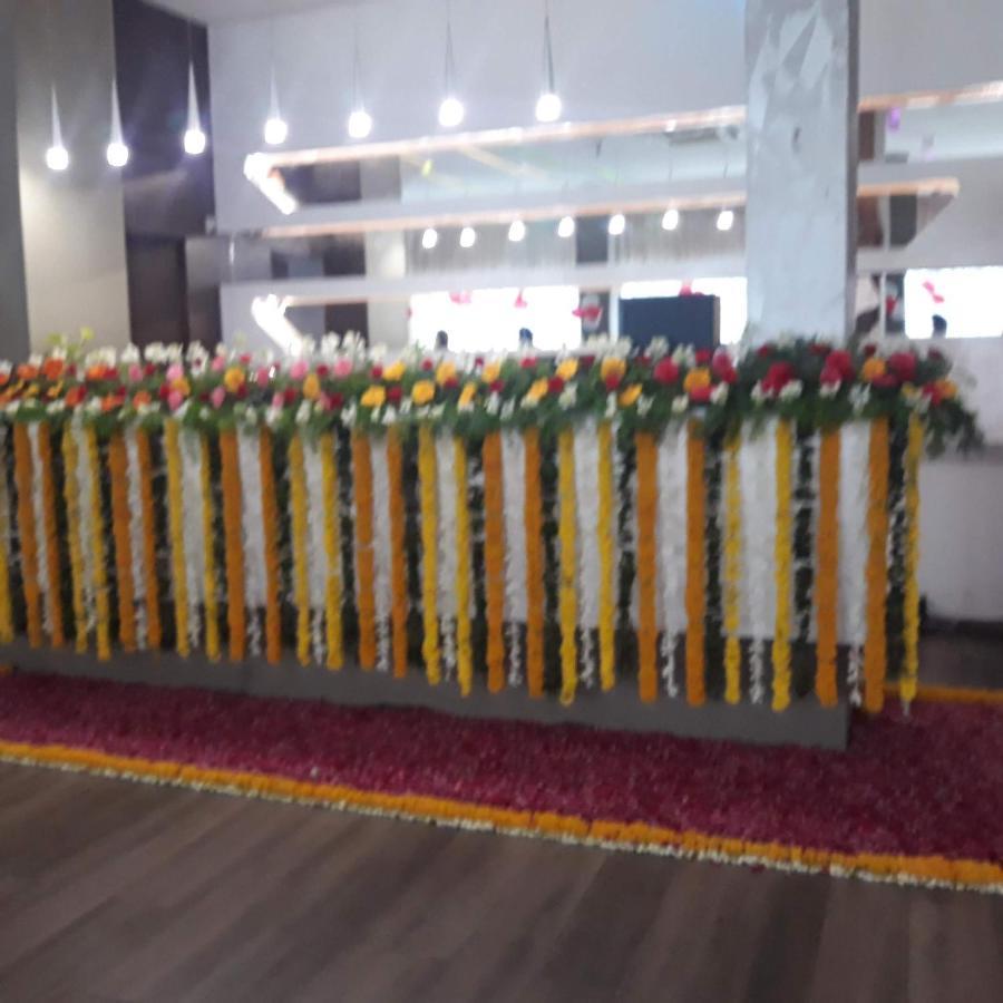 Hotel Executive Silver Inn Aurangābād Extérieur photo