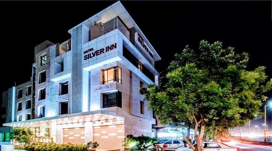 Hotel Executive Silver Inn Aurangābād Extérieur photo