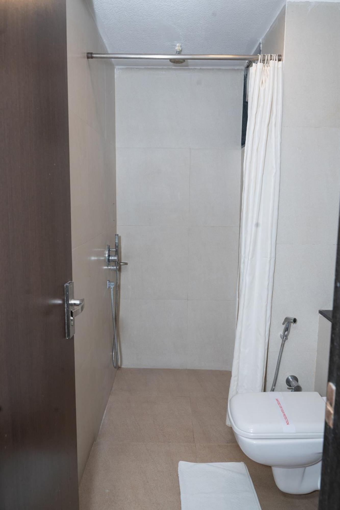 Hotel Executive Silver Inn Aurangābād Extérieur photo